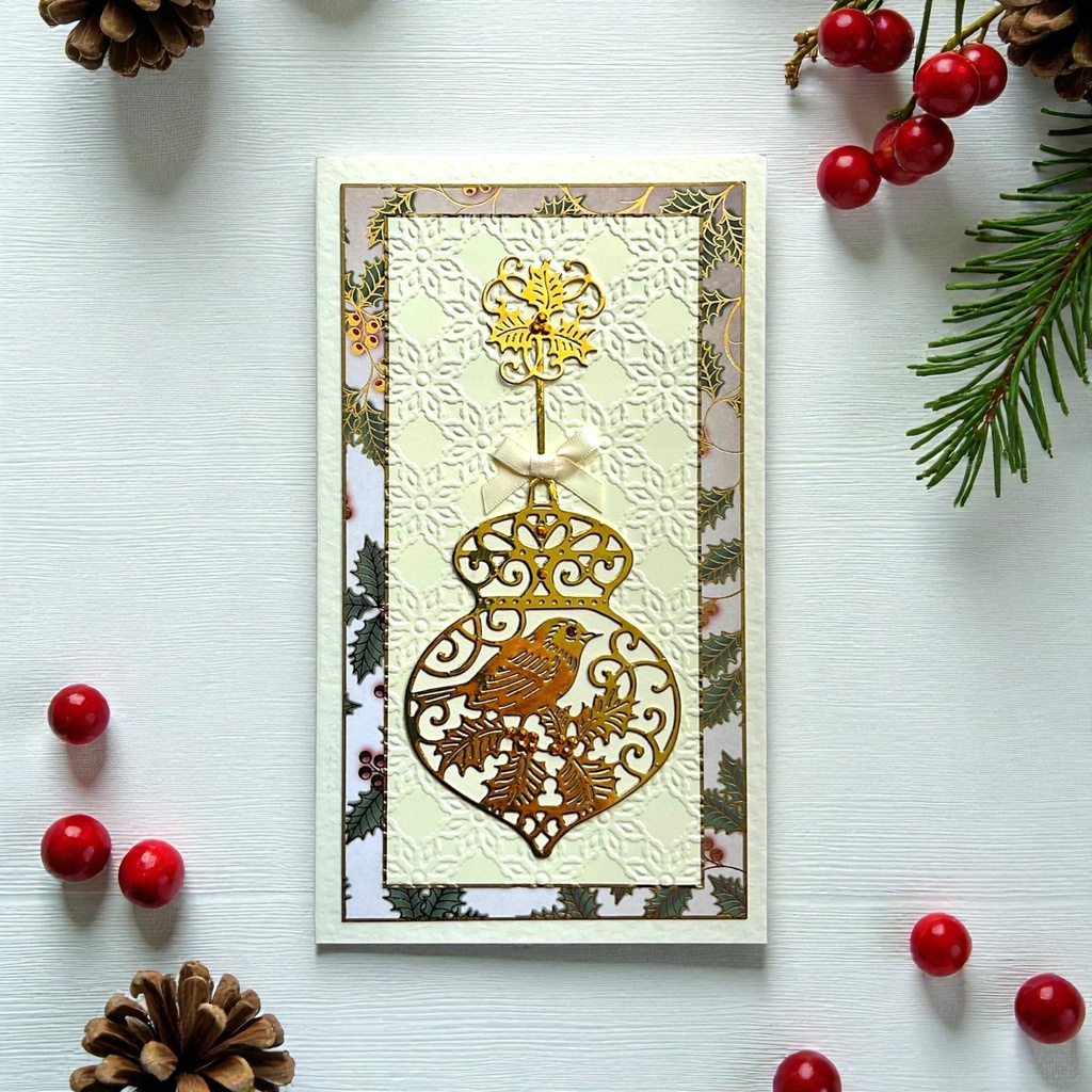 Sweet Dixie Robin & Holly Bauble die set