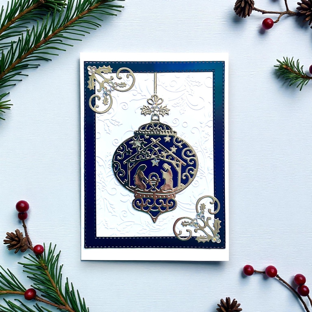 Sweet Dixie Nativity Bauble die set