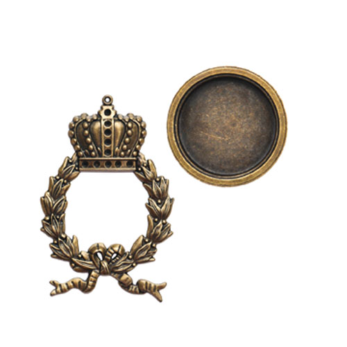Spellbinders Regal Wreath Bezel - Antique Gold